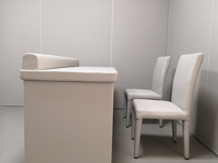 新型辦案區(qū)防撞軟包的主要功能，談話室，審訊室，墻面軟包廠家